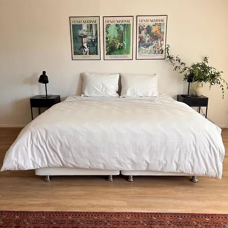 Up&great - Chic Urban Homes Zurych