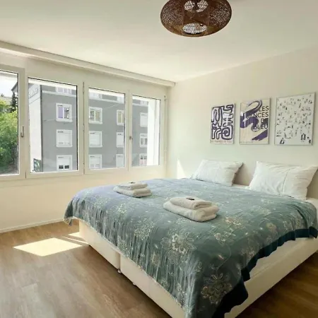 Up&great - Chic Urban Homes Zurych