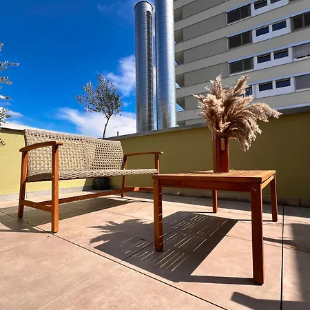 Up&great - Chic Urban Homes * Zurych