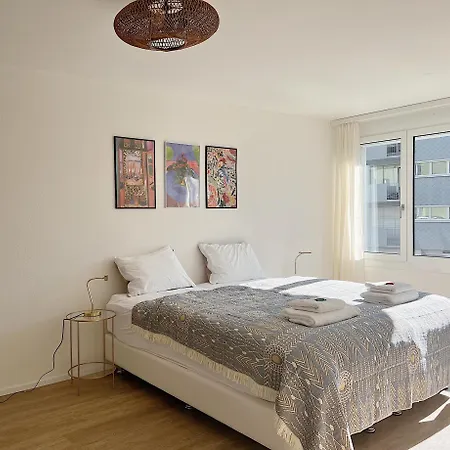 Up&great - Chic Urban Homes * Zurich