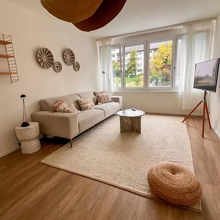 Up&great - Chic Urban Homes Apartment *