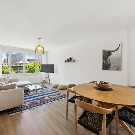 Up&great - Chic Urban Homes Zurich