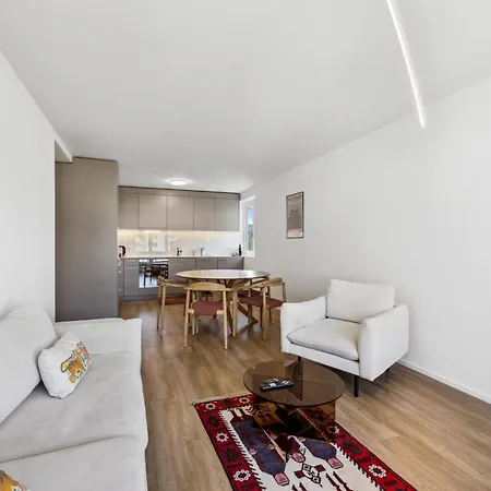 Up&great - Chic Urban Homes ציריך