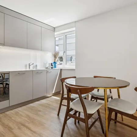 Up&great - Chic Urban Homes * Zurich