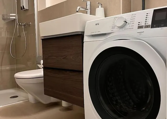 Up&great - Chic Urban Homes Apartment *