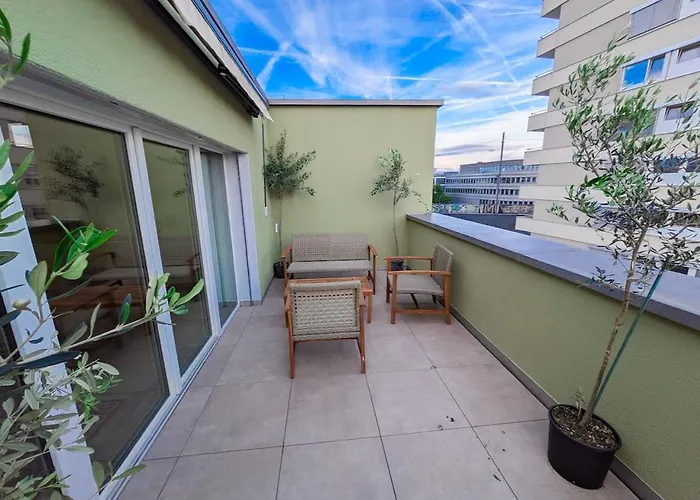 Апартаменты Up&great - Chic Urban Homes *