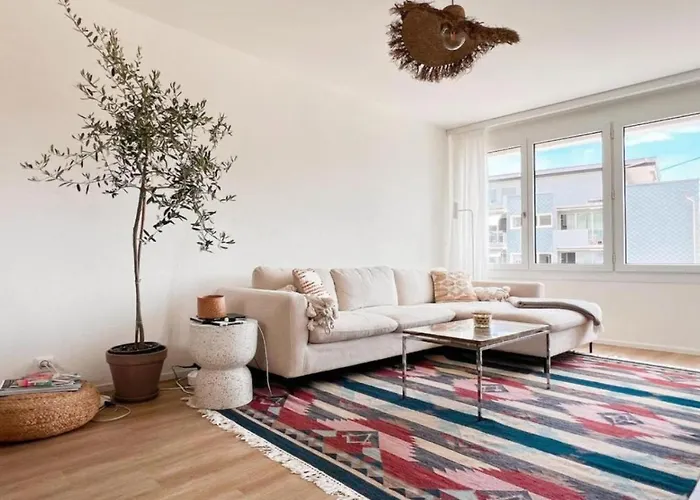 Апартаменты Up&great - Chic Urban Homes *