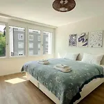 Up&great - Chic Urban Homes 취리히