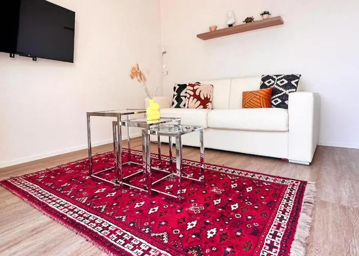 Up&great - Chic Urban Homes Zurique