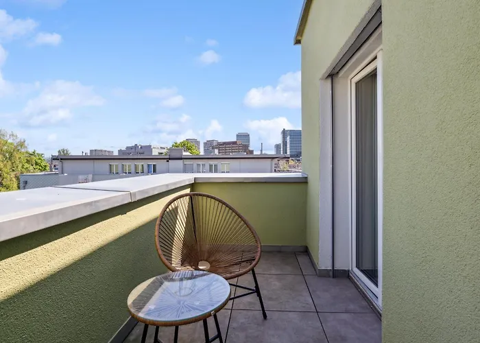 Up&great - Chic Urban Homes Zurique