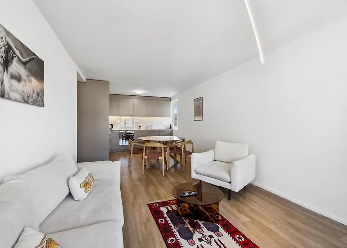 Up&great - Chic Urban Homes Zurique