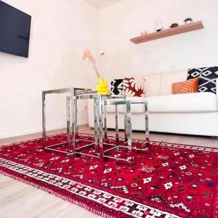 Up&great - Chic Urban Homes